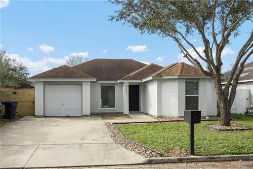 3501 Yucca Ave, McAllen, TX, 78504-5280 | Card Image
