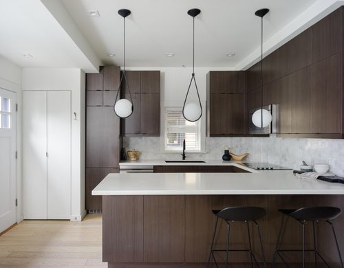 723 Union St, Vancouver, BC, V6A2C3 | Card Image