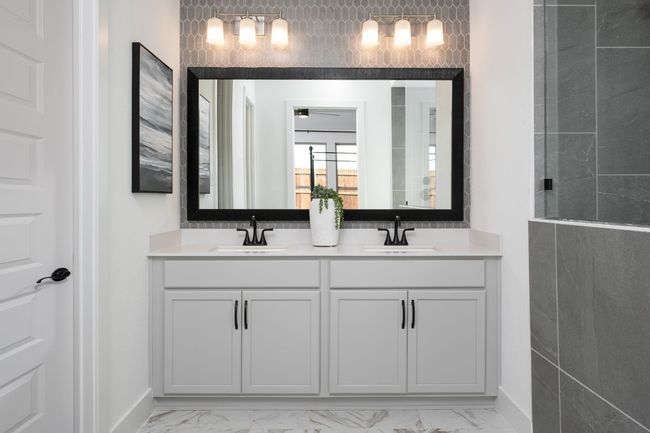 Cameron Model Home | Image 12