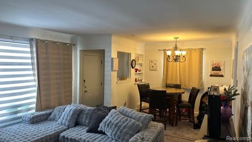 14421 Rosemary Blvd, Oak Park, MI, 48237-1949 | Card Image