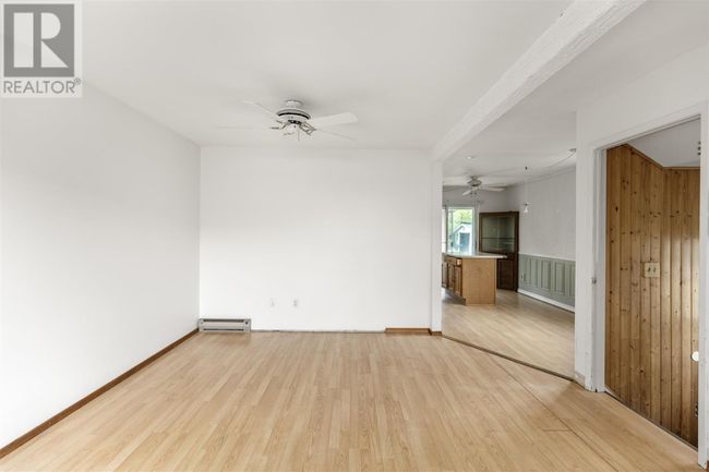 742 Pine St, Home with 3 bedrooms, 2 bathrooms and null parking in Sault Ste. Marie ON | Image 4