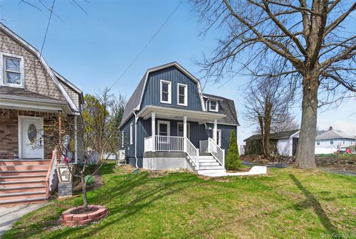 62 Poplar St, Newburgh, NY, 12550-4044 | Card Image