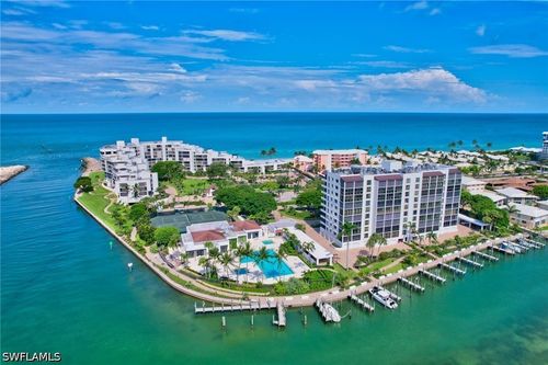 603-2400 Gulf Shore Blvd N, NAPLES, FL, 34103-4317 | Card Image