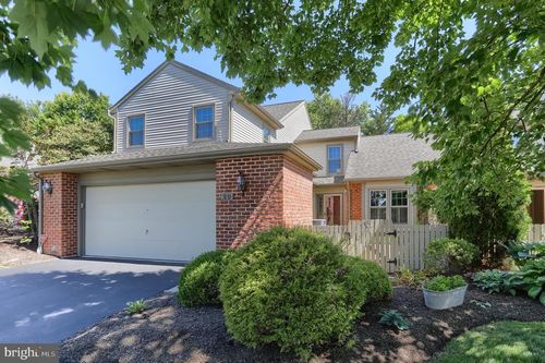 29 Cambridge Dr, HERSHEY, PA, 17033-2173 | Card Image