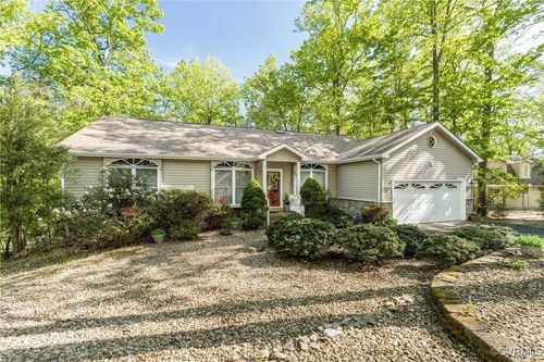 46 Marwood Dr, PALMYRA, VA, 22963-2815 | Card Image