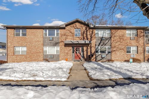 apt-1b-100 Silliman St, Fairfield, CT, 06824-4760 | Card Image