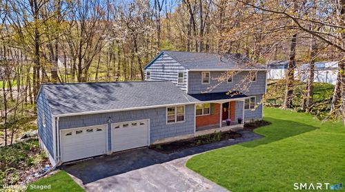 38 Cherry Hill Rd, Norwich, CT, 06360-5227 | Card Image