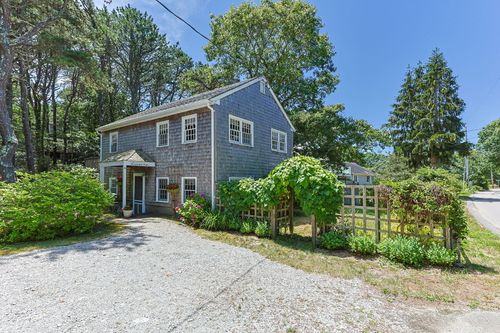 95 Indian Neck Rd, Wellfleet, MA, 02667-6911 | Card Image