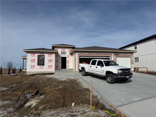 27604 E 128th Ct, Lee's Summit, MO, 64086-8492 | Card Image