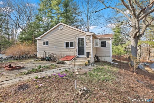 4 Whalehead Rd, Gales Ferry, CT, 06335-1134 | Card Image