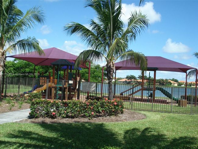 7770 Sw 188 Th Ter, House other with 5 bedrooms, 4 bathrooms and null parking in Cutler Bay FL | Image 48
