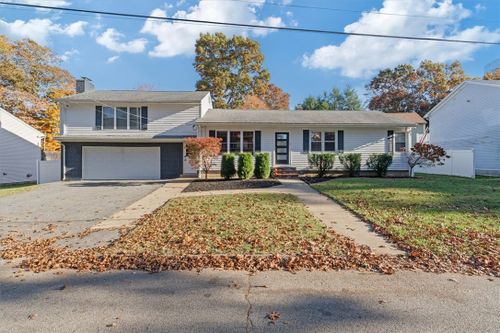 5 Woodhaven Drive, Johnston, RI, 02919 | Card Image