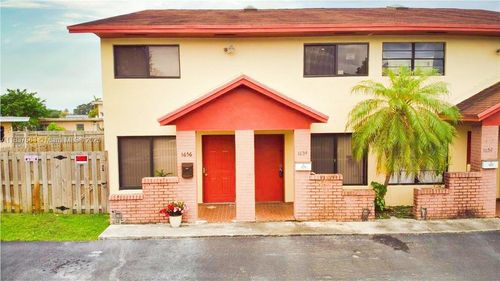 1654-1654 151st St, North Miami Beach, FL, 33162-5943 | Card Image