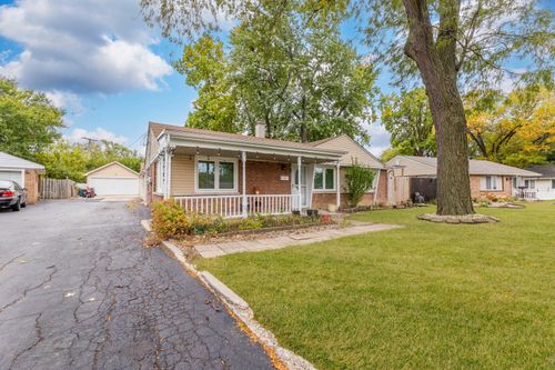 9909 Elm Circle Dr, Oak Lawn, IL, 60453-3968 | Card Image