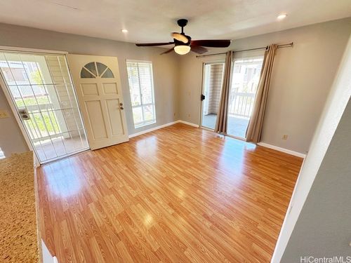 s202-94-545 Lumiaina St, Waipahu, HI, 96797-5216 | Card Image
