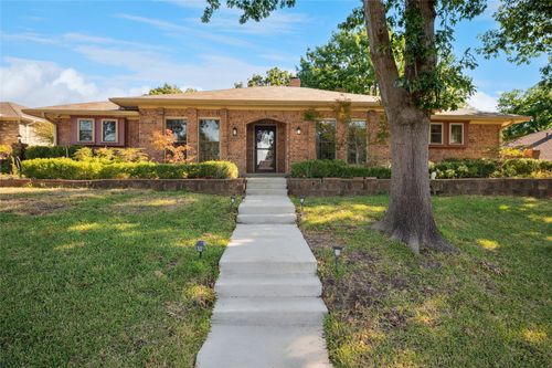 2826 Club Meadow Dr, Garland, TX, 75043-1106 | Card Image