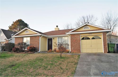 220 Knox Creek Trl Nw, Madison, AL, 35757-6802 | Card Image