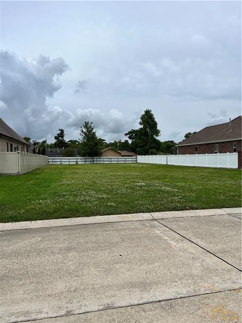 3104 Rue Marcelle, Meraux, LA, 70075-2096 | Card Image