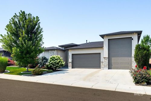 3295 S Cobble Pl, Meridian, ID, 83642-7373 | Card Image