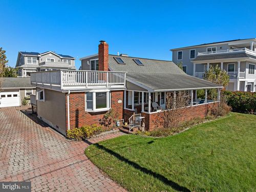 327 W 16th Street, SHIP BOTTOM, NJ, 08008 | Card Image