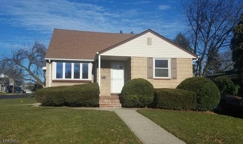 31 Morse St, Cranford, NJ, 07016-2750 | Card Image