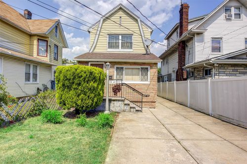 88-27 196th St, Hollis, NY, 11423-2007 | Card Image