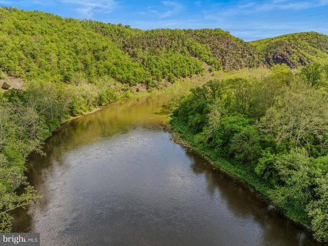 82 Vista River Ln, House other with 2 bedrooms, 1 bathrooms and null parking in Paw Paw WV | Image 42