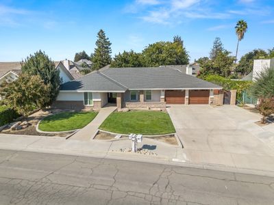 15622 W E Street, House other with 3 bedrooms, 0 bathrooms and null parking in Kerman CA | Image 1