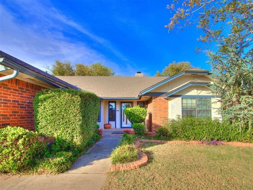 705 Sw 102nd St, Oklahoma City, OK, 73139-5501 | Card Image