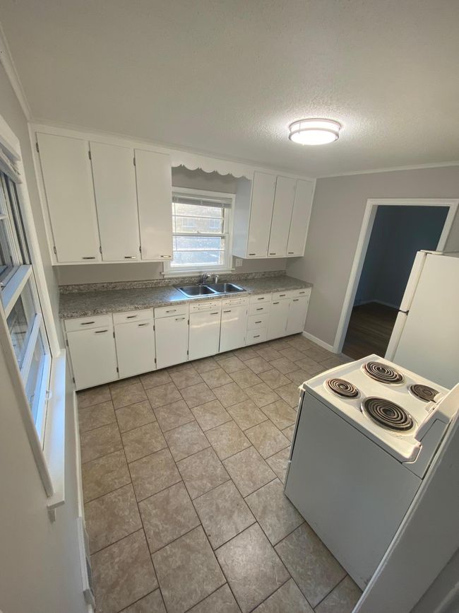 Kitchen 1 | Image 6