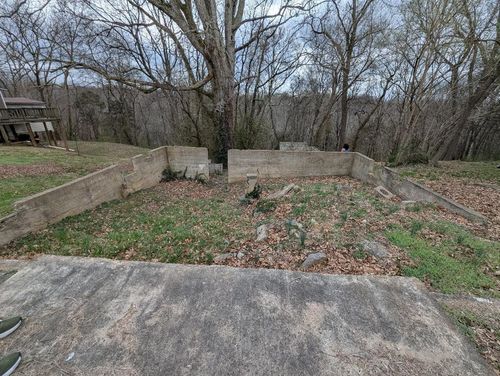 212 Bluff St, Mcminnville, TN, 37110-2208 | Card Image