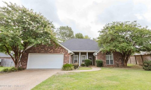 103 Sherwood Dr, Brandon, MS, 39047-7803 | Card Image