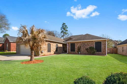 9292 Deepwater Dr, Montgomery, TX, 77356-4777 | Card Image