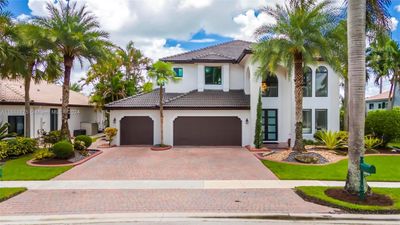 18540 Sw 43rd St, House other with 5 bedrooms, 4 bathrooms and null parking in Miramar FL | Image 1