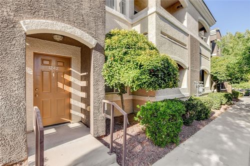 unit-1242-9303 Gilcrease Ave, Las Vegas, NV, 89149-6115 | Card Image