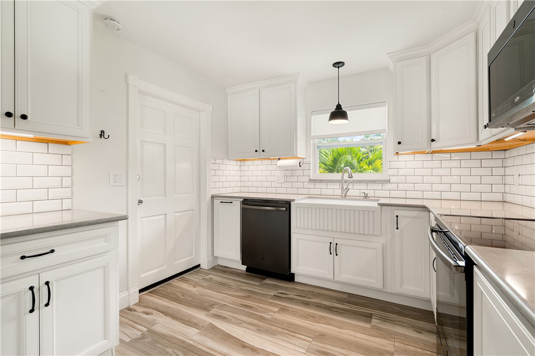 Azalea Ln, Vero Beach, FL 32963