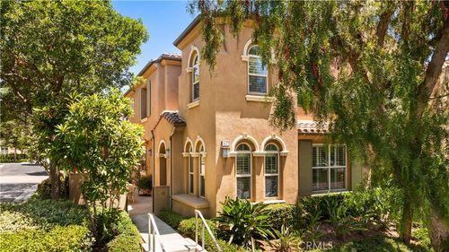 67 Cienega, Irvine, CA, 92618-8802 | Card Image