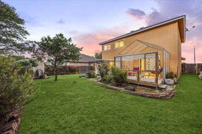 Back yard | Image 14