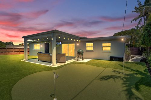 1361 Ne 46th St, Oakland Park, FL, 33334-4256 | Card Image