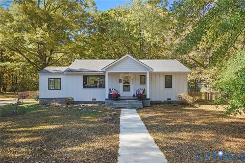 509 Chapman St, Ashland, VA, 23005-1113 | Card Image