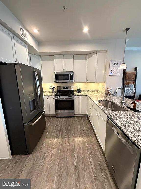 Residential Lease in IJAMSVILLE 2