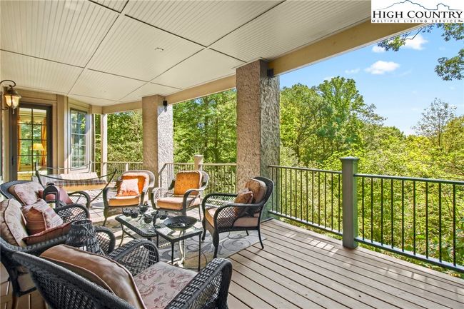 Lower level deck - covered | Image 38