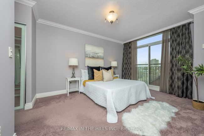 404 - 50 Port St E, Condo with 2 bedrooms, 2 bathrooms and null parking in Mississauga ON | Image 23