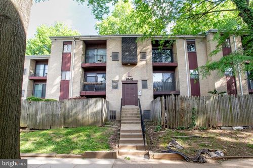 72l-8030 Ditman Street, PHILADELPHIA, PA, 19136 | Card Image