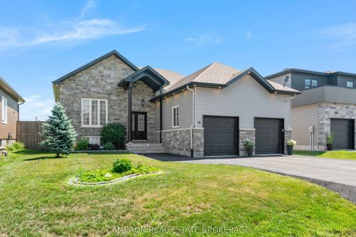 38 Abagail Cres, South Stormont, ON, K0C1P0 | Card Image