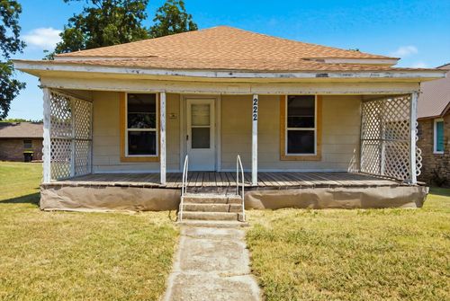 222 W 17th St, Ada, OK, 74820-7614 | Card Image