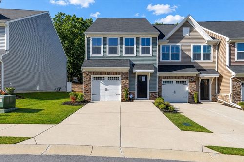 131 Marthawood Ln, Greer, SC, 29650-2292 | Card Image