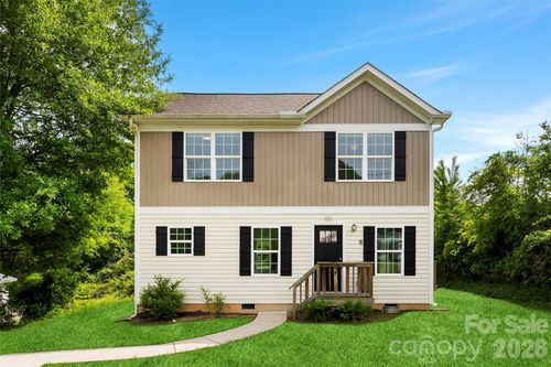 1511 Hollyleaf Ave, Gastonia, NC, 28052-0516 | Card Image