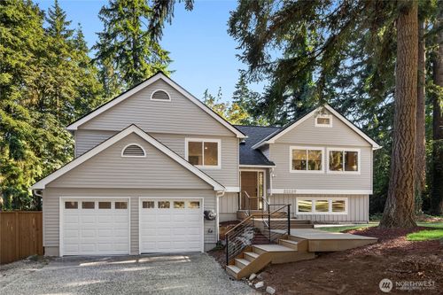 21229 Ne 14th Pl, Sammamish, WA, 98074-6750 | Card Image