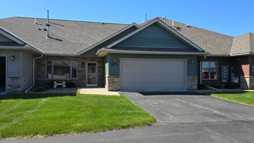 1614 Thunderbird Rd, Marshall, MN, 56258-5494 | Card Image